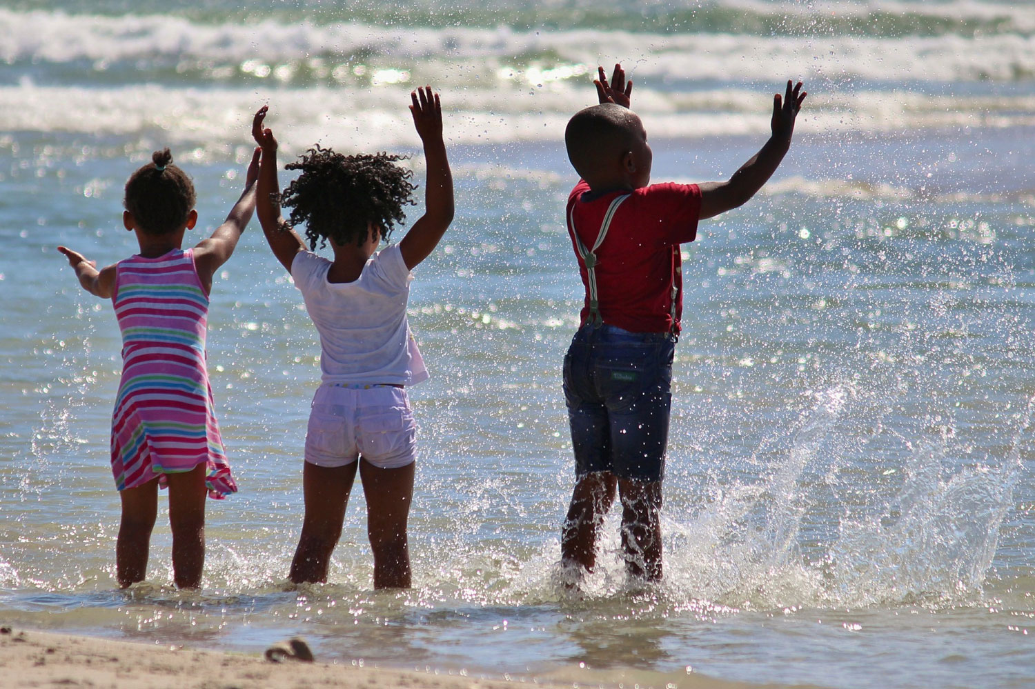 Best-Buzz-Box-Kids-Beach